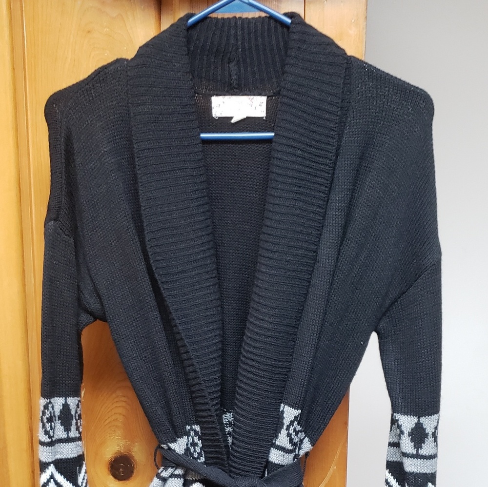 Knit sweater
